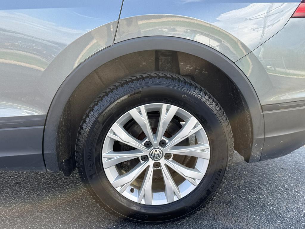 2020 VW Tiguan — photo 8