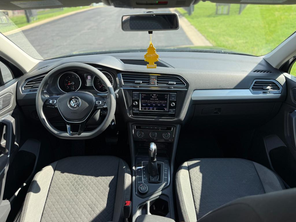 2020 VW Tiguan — photo 27