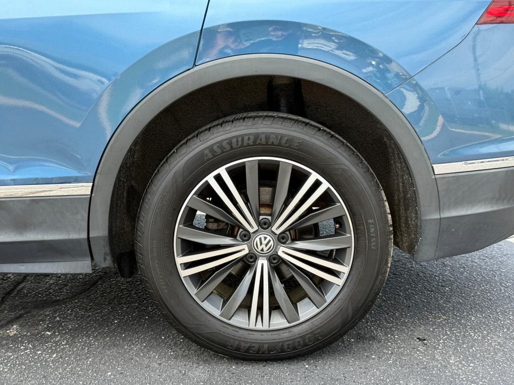 2019 VW Tiguan — photo 8