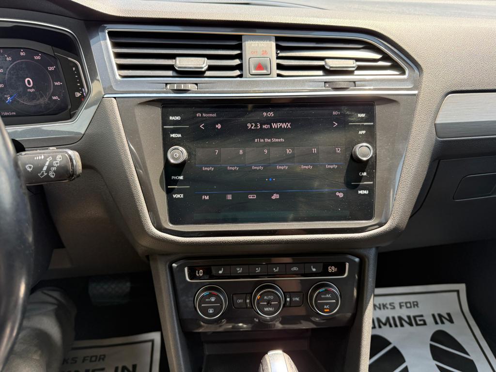 2019 VW Tiguan — photo 24