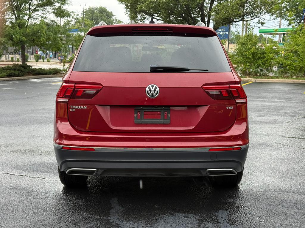 2018 VW Tiguan — photo 10