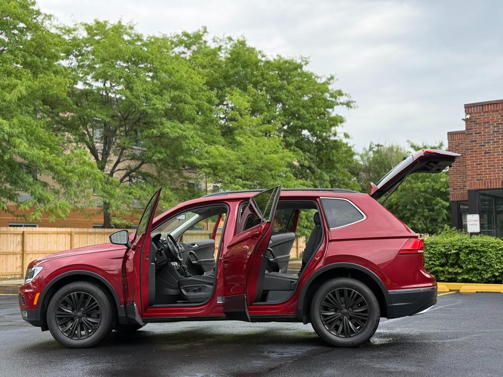 2018 VW Tiguan — photo 15