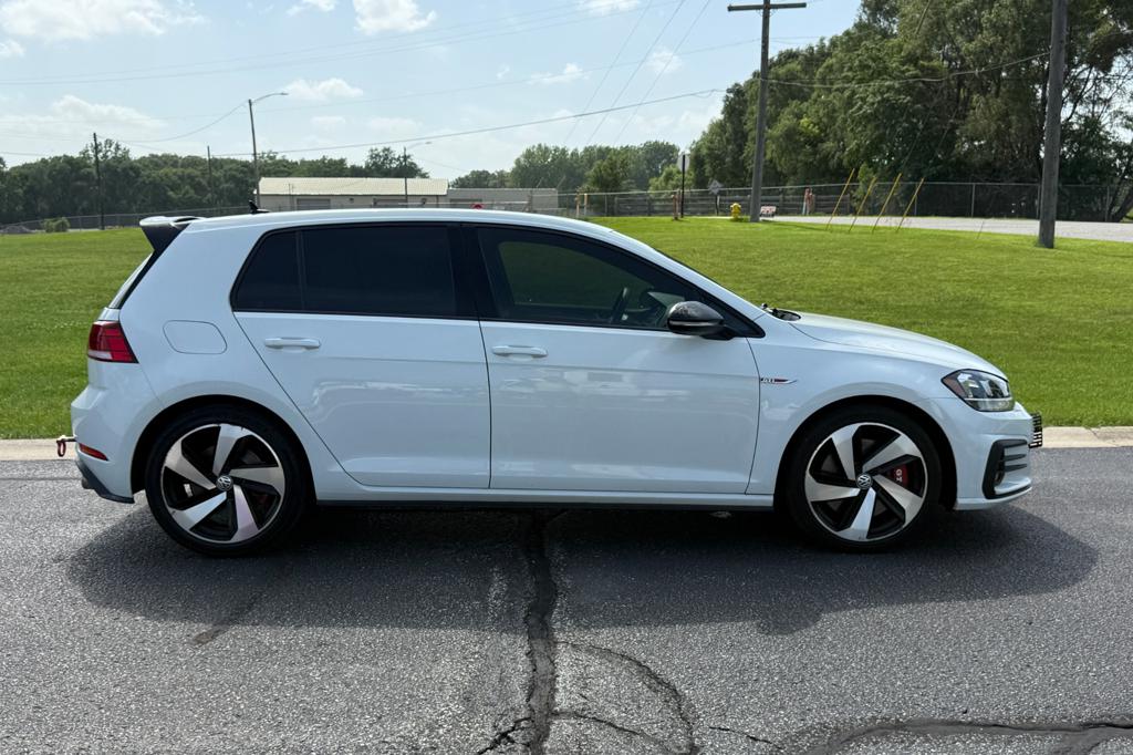 2020 VW Golf Gti — photo 18