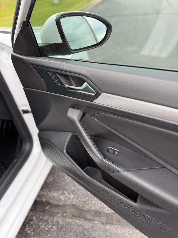 2020 VW Jetta — photo 23