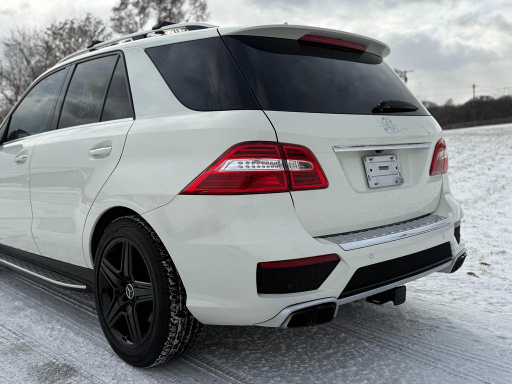 2012 Mercedes Ml63 Amg — photo 9
