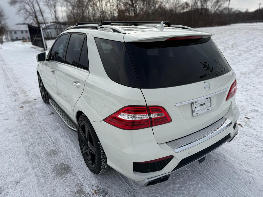 2012 Mercedes Ml63 Amg — photo 11