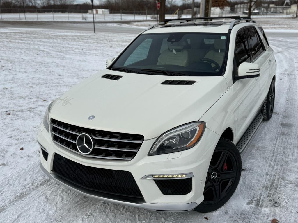 2012 Mercedes Ml63 Amg — photo 14