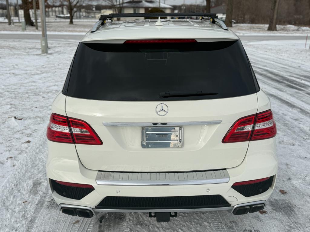 2012 Mercedes Ml63 Amg — photo 27