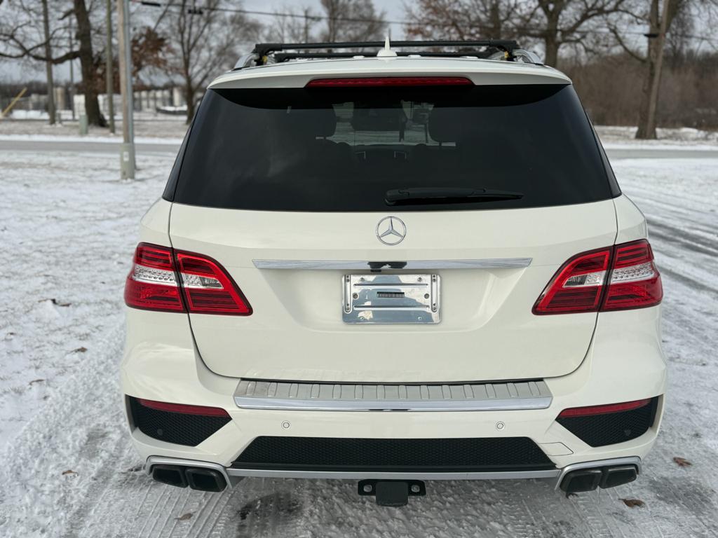2012 Mercedes Ml63 Amg — photo 28