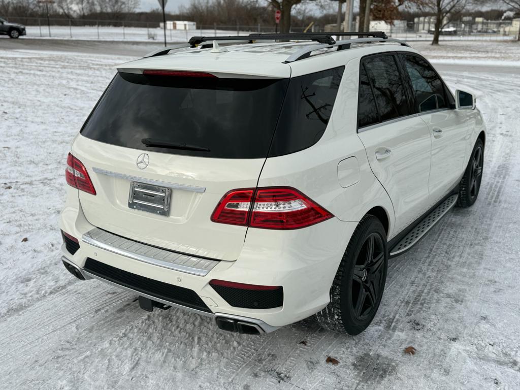 2012 Mercedes Ml63 Amg — photo 30