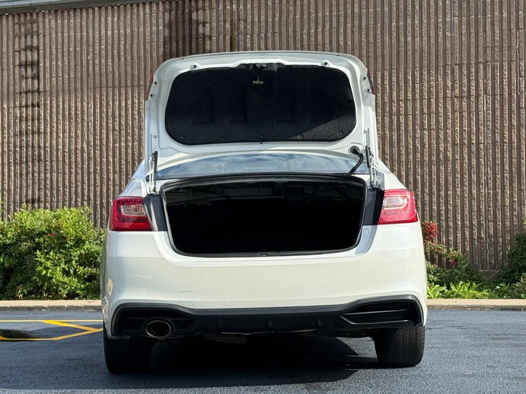2018 Subaru Legacy — photo 9