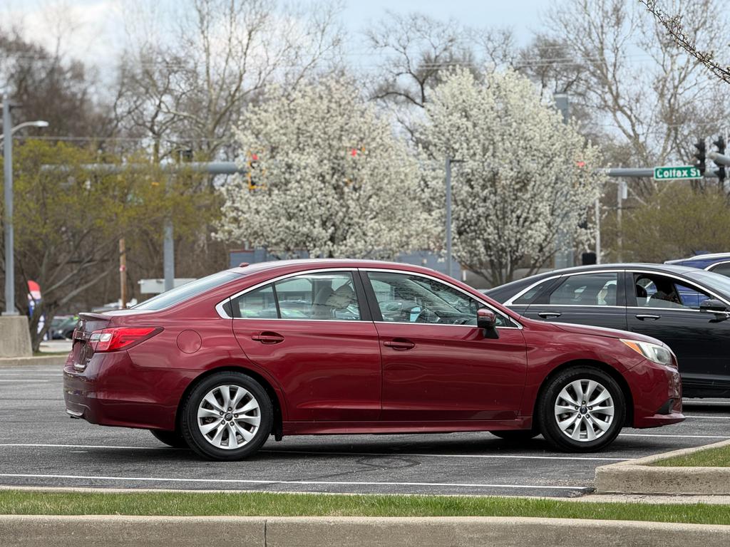 2015 Subaru Legacy — photo 13