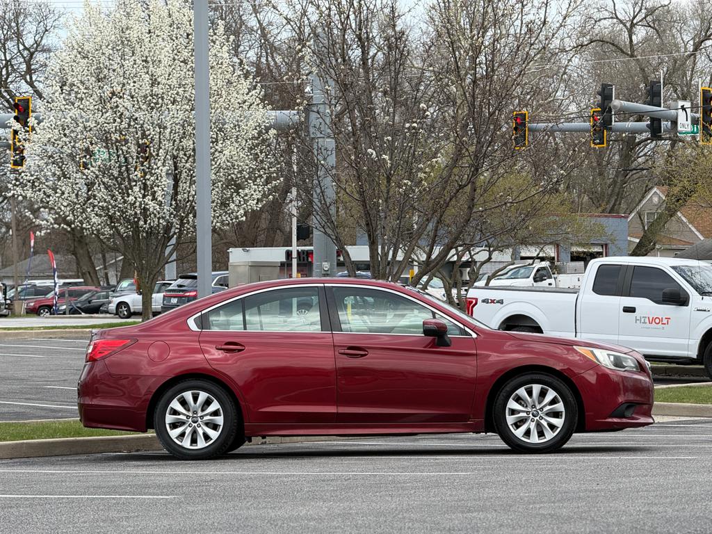2015 Subaru Legacy — photo 14