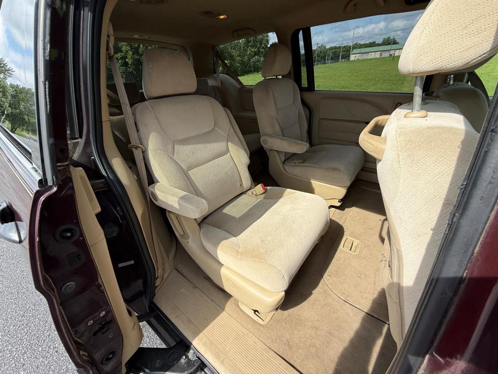 2010 Honda Odyssey Lx — photo 25