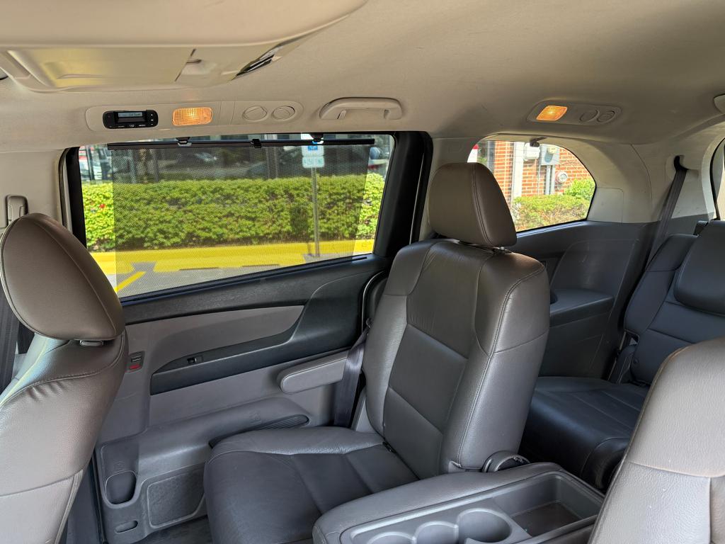 2017 Honda Odyssey Ex-L — photo 13