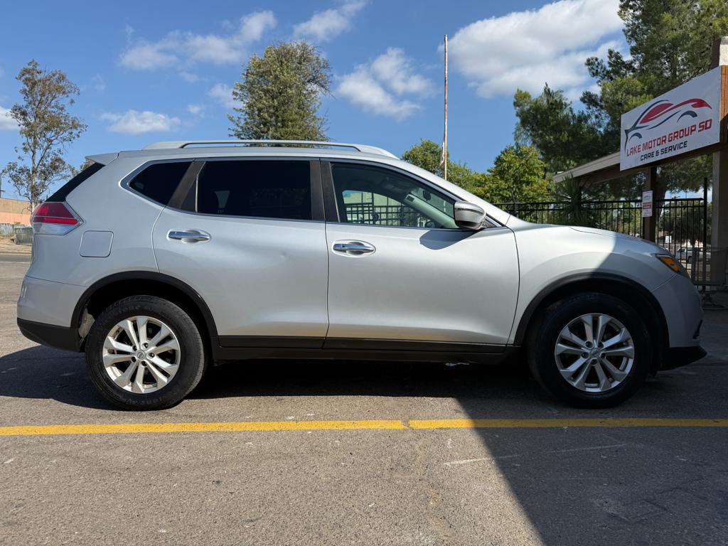 2016 Nissan Rogue — photo 12
