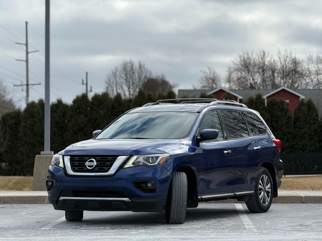 2019 Nissan Pathfinder — photo 2