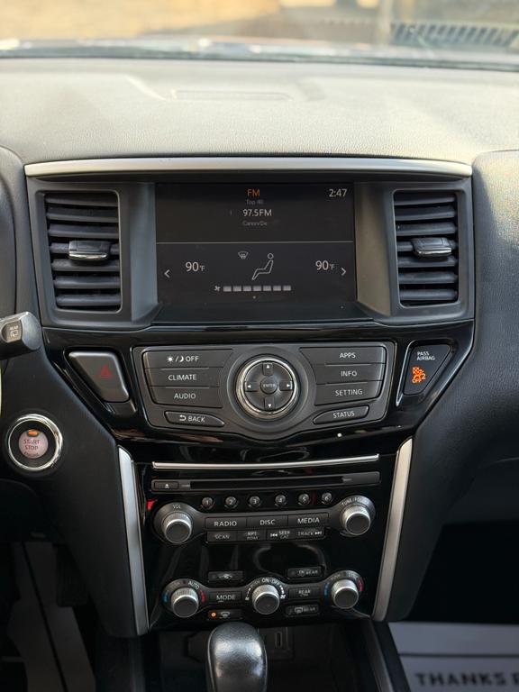 2019 Nissan Pathfinder — photo 27