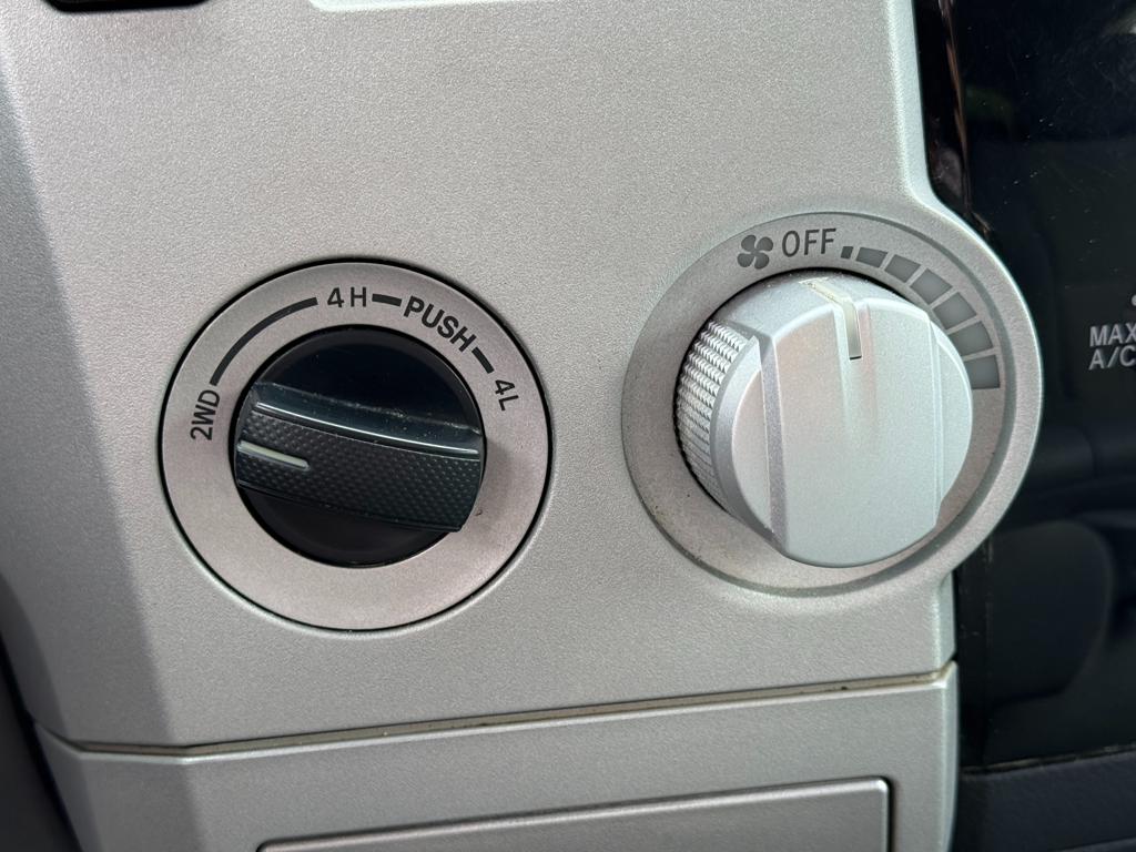 2008 Toyota Tundra — photo 14