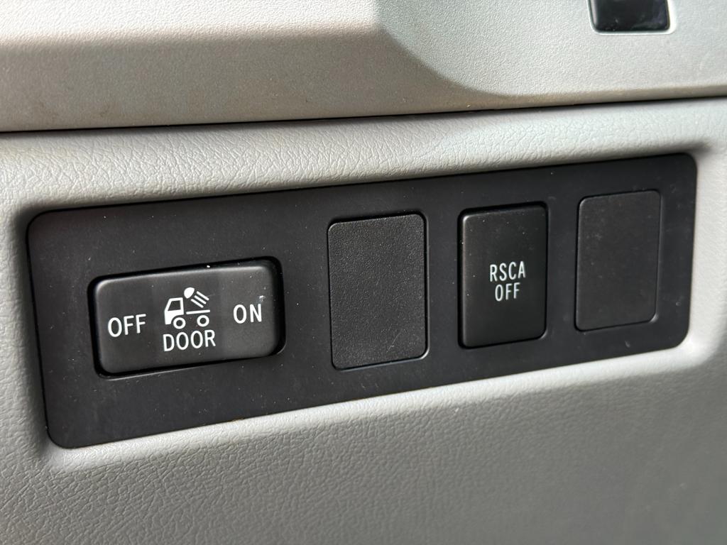 2008 Toyota Tundra — photo 28