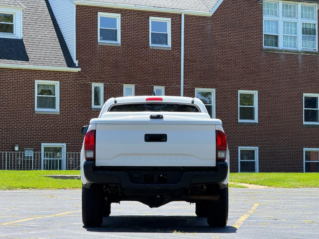 2020 Toyota Tacoma — photo 7