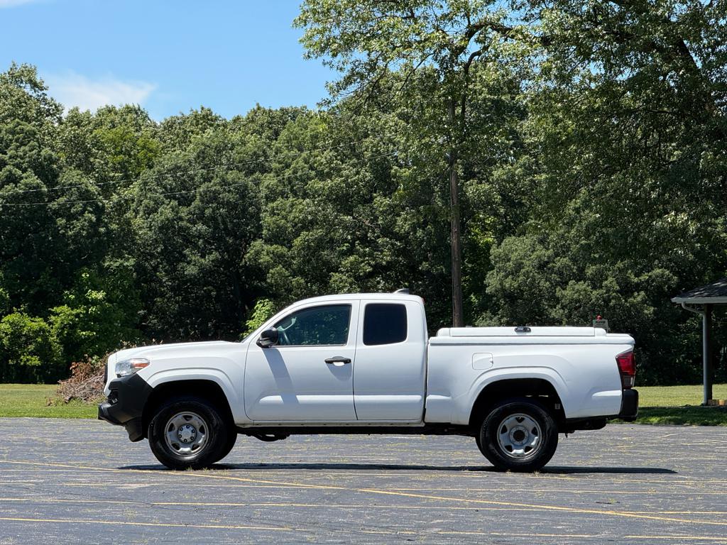 2020 Toyota Tacoma — photo 12