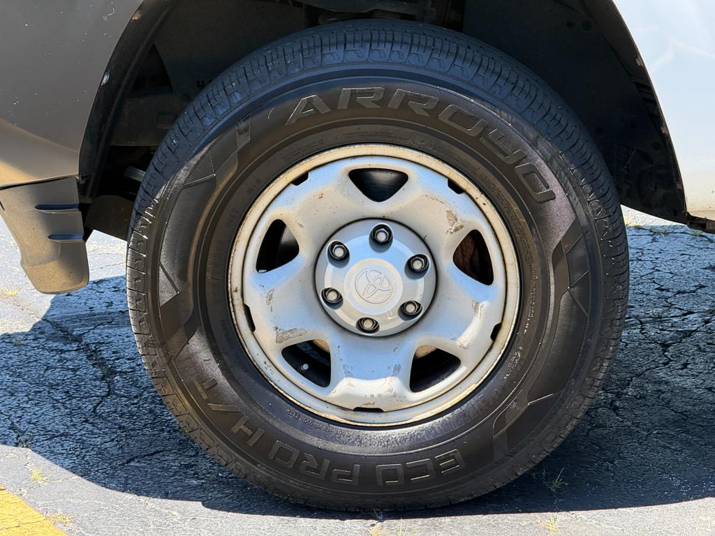 2020 Toyota Tacoma — photo 29