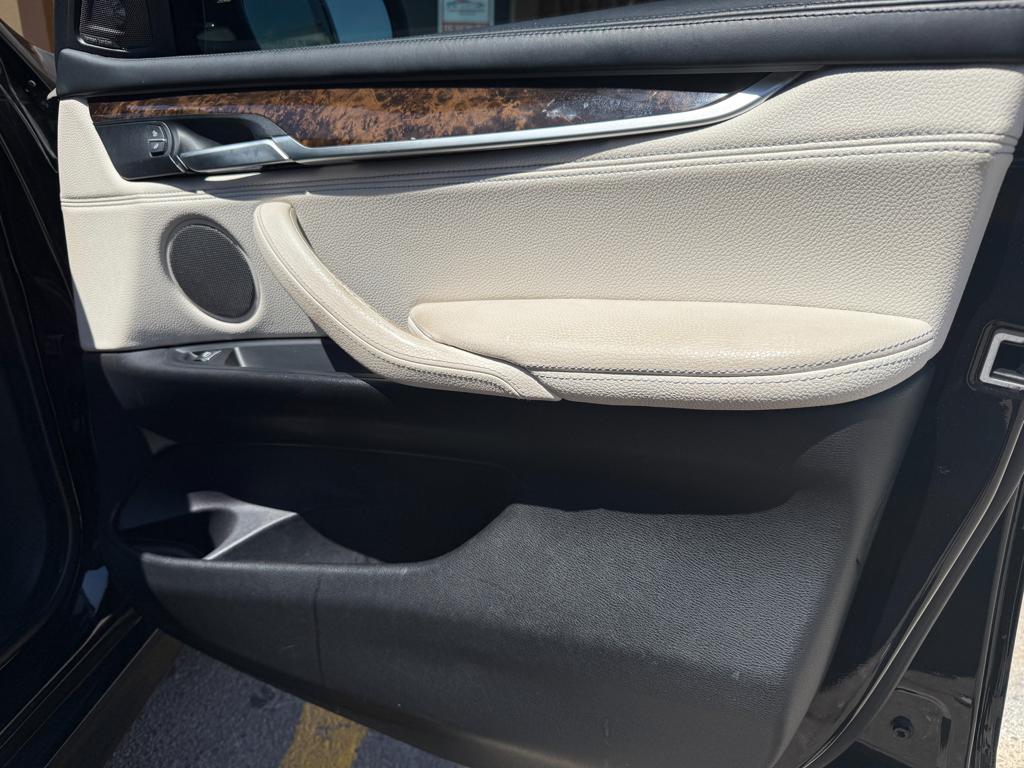 2015 BMW X5 — photo 26