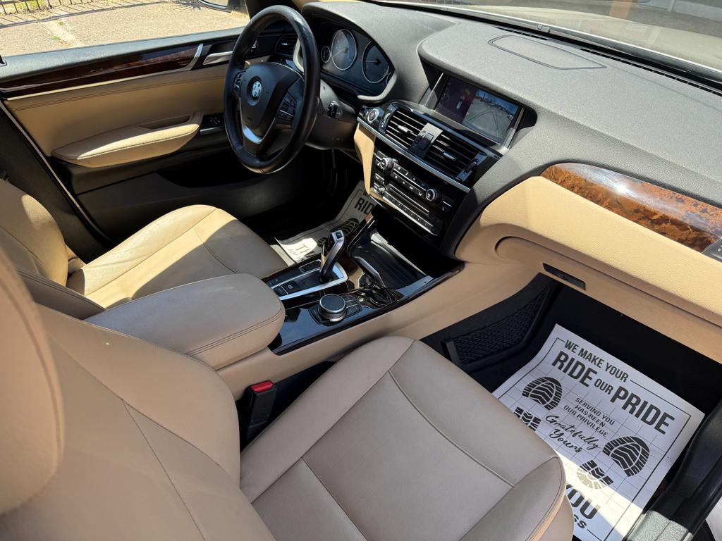 2017 BMW X3 — photo 22