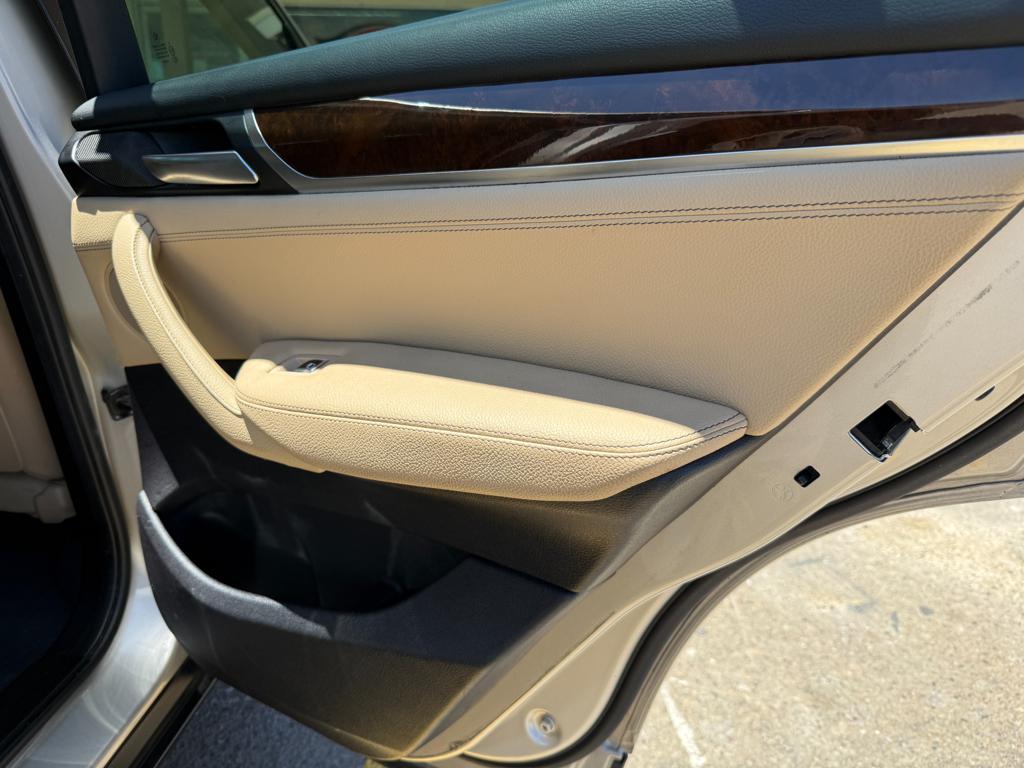 2017 BMW X3 — photo 28