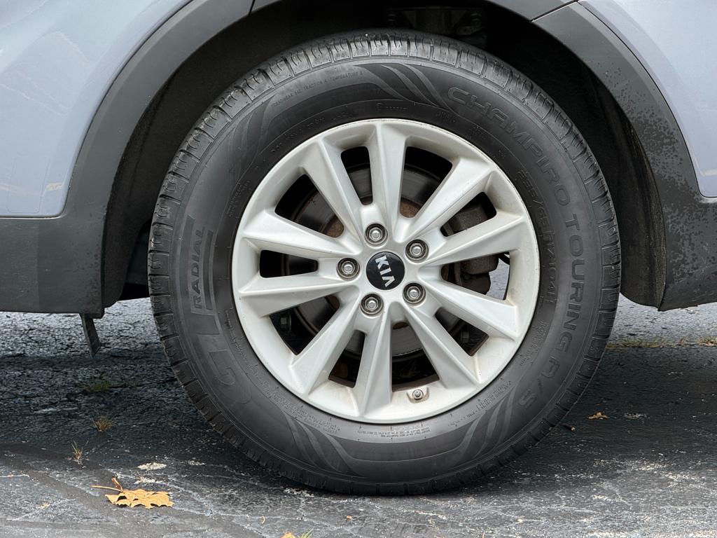 2020 Kia Sorento — photo 25