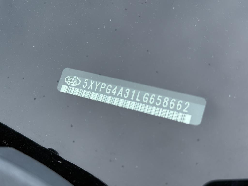 2020 Kia Sorento — photo 41