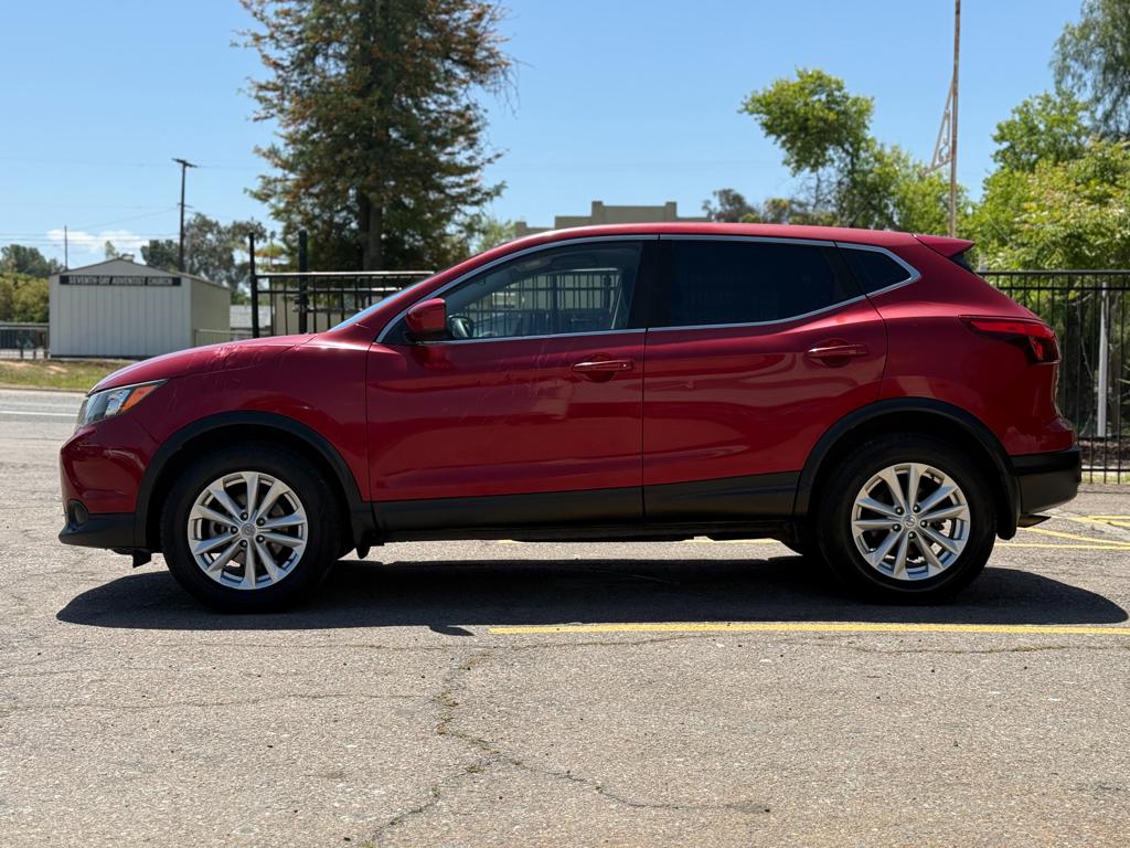 2017 Nissan Rogue Sport — photo 5