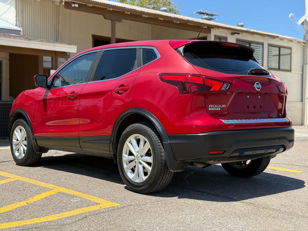 2017 Nissan Rogue Sport — photo 6