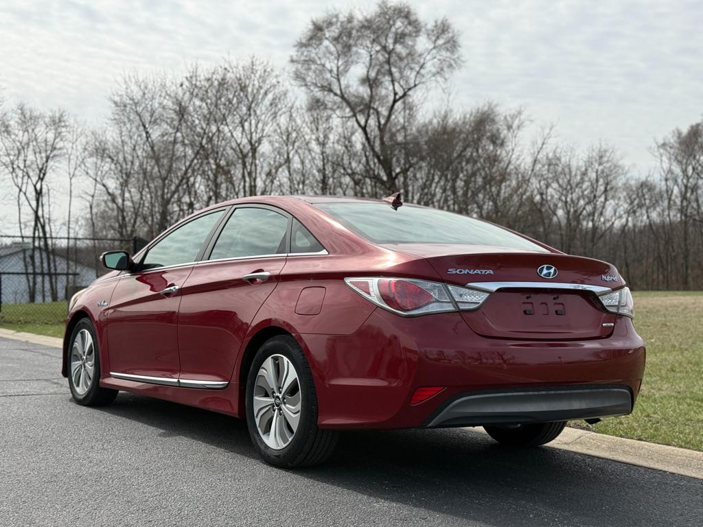2013 Hyundai Sonata — photo 18