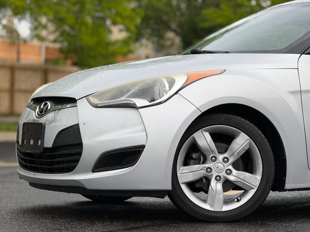 2015 Hyundai Veloster — photo 19