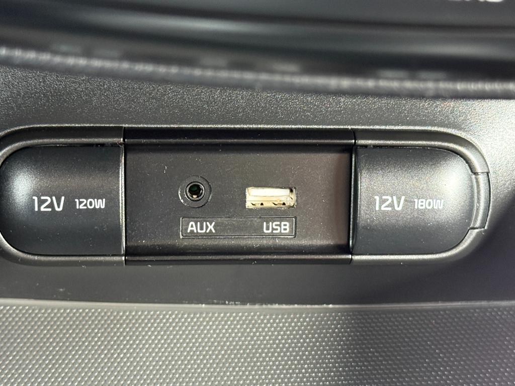 2018 Kia Soul — photo 16