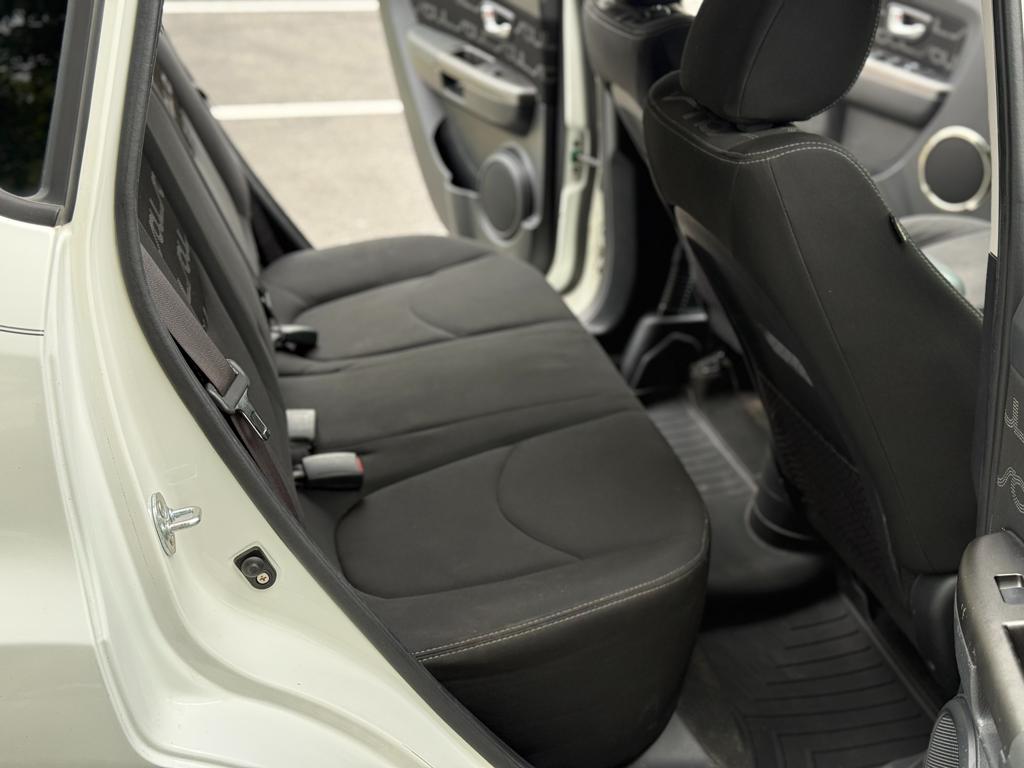 2013 Kia Soul — photo 23