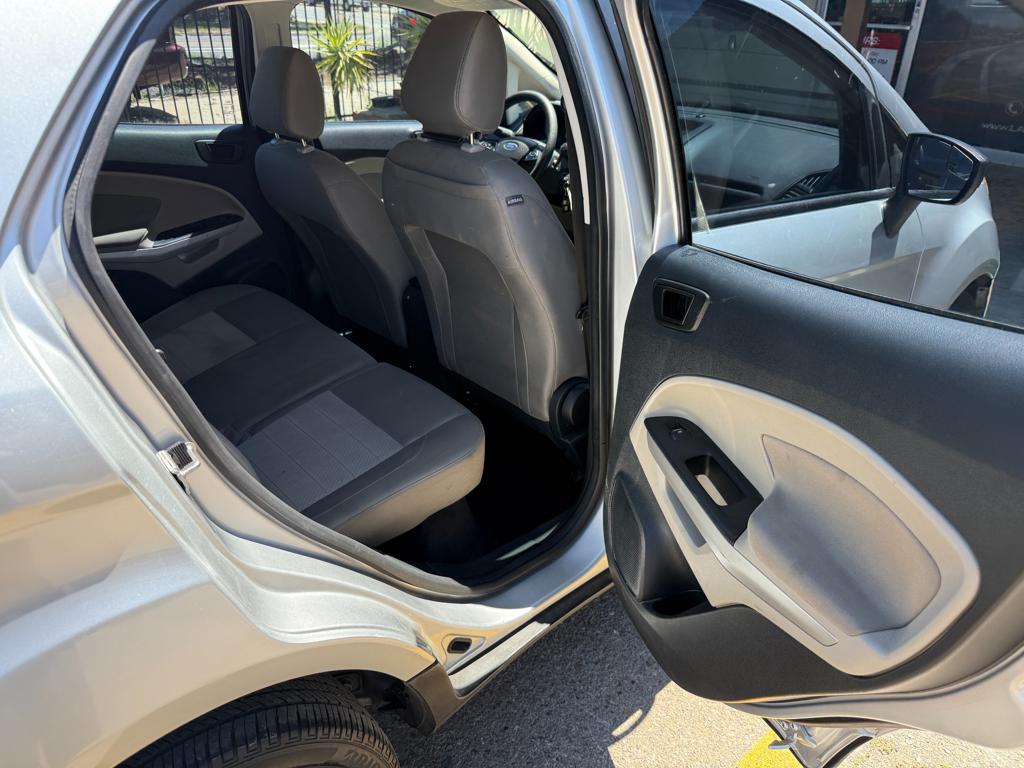 2021 Ford Ecosport — photo 28