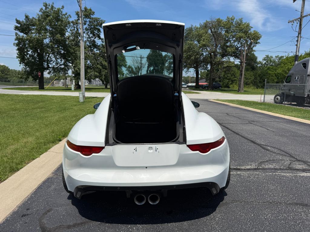 2015 Jaguar F-Type — photo 15