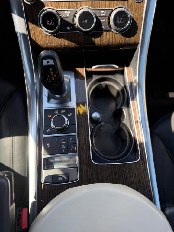 2016 Land Rover Range Rover — photo 21