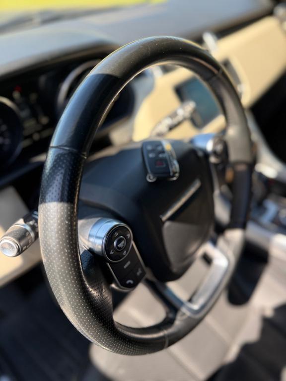 2016 Land Rover Range Rover — photo 24