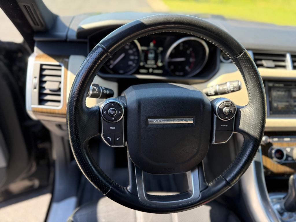 2016 Land Rover Range Rover — photo 25