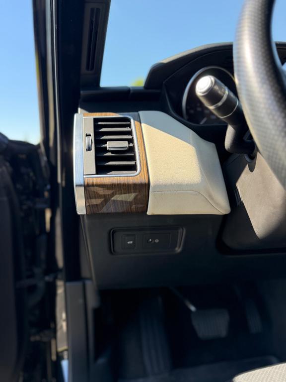2016 Land Rover Range Rover — photo 26