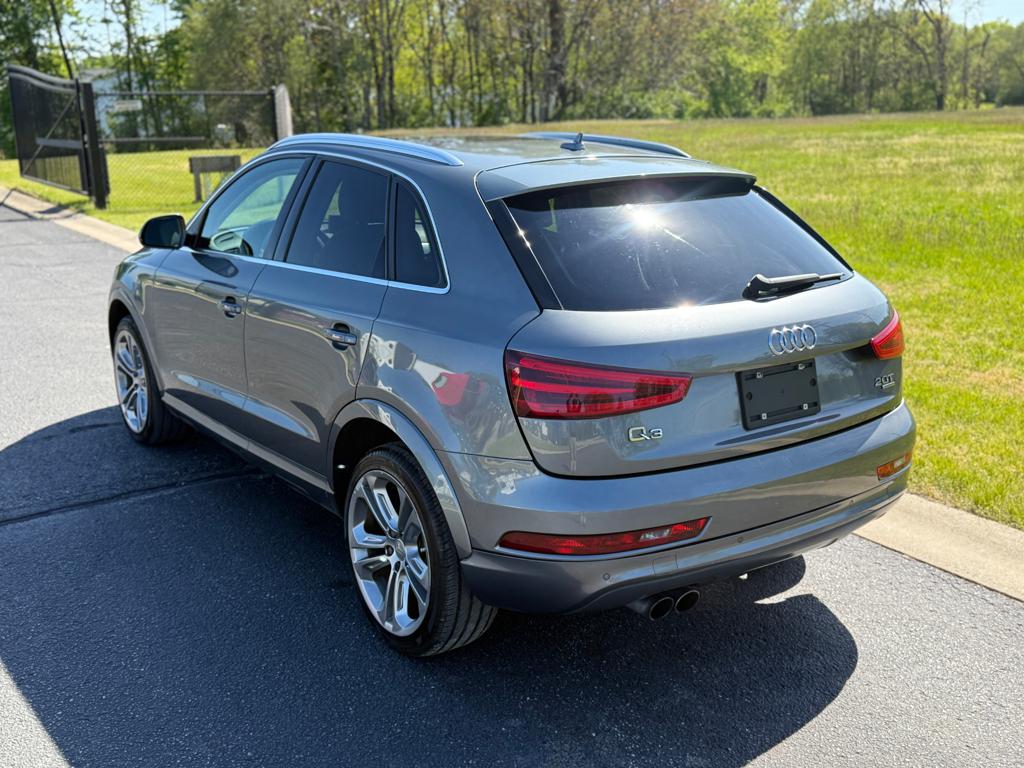 2015 Audi Q3 — photo 10