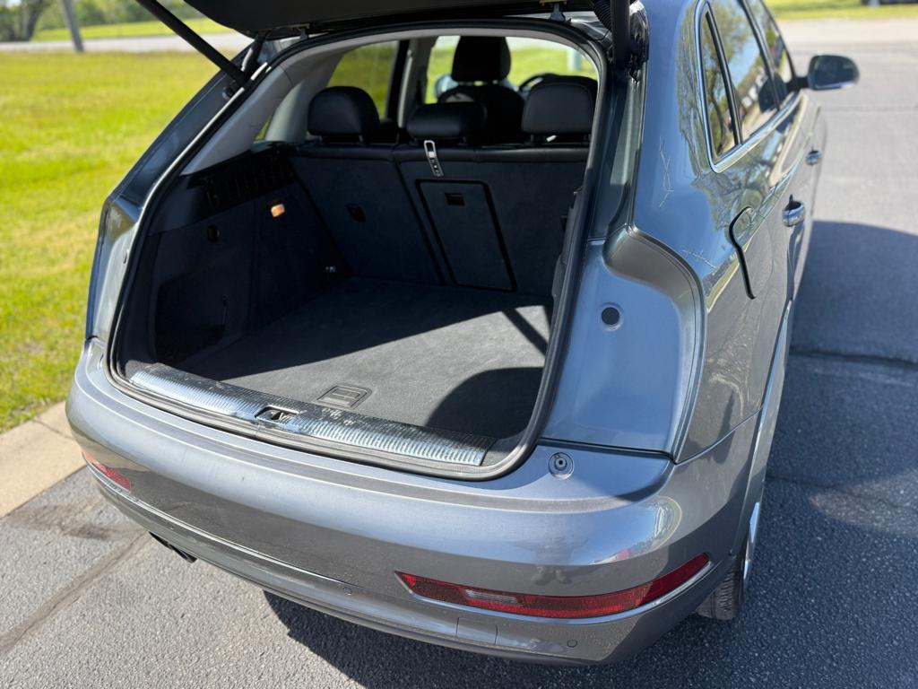 2015 Audi Q3 — photo 17
