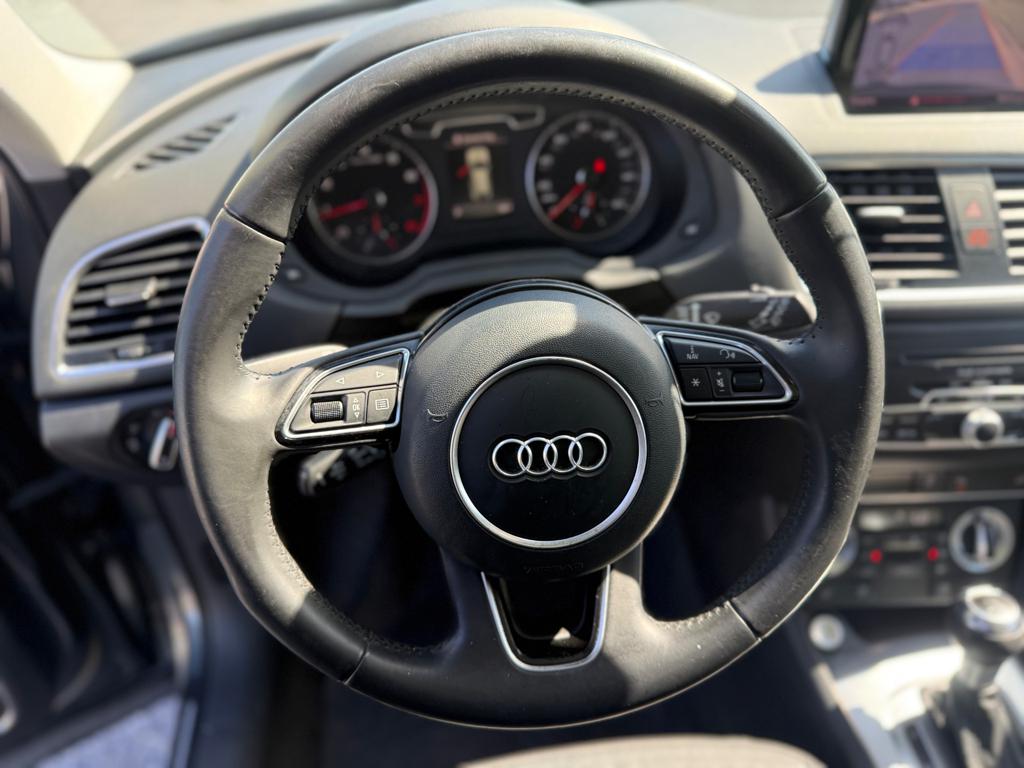 2015 Audi Q3 — photo 27