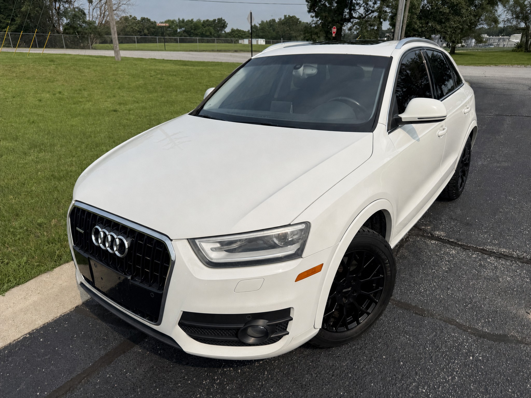 2015 AUDI Q3 — photo 1