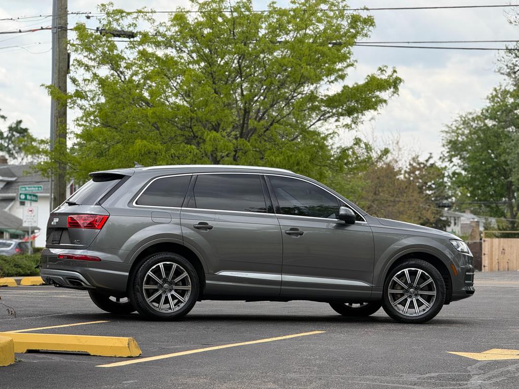 2017 Audi Q7 — photo 10