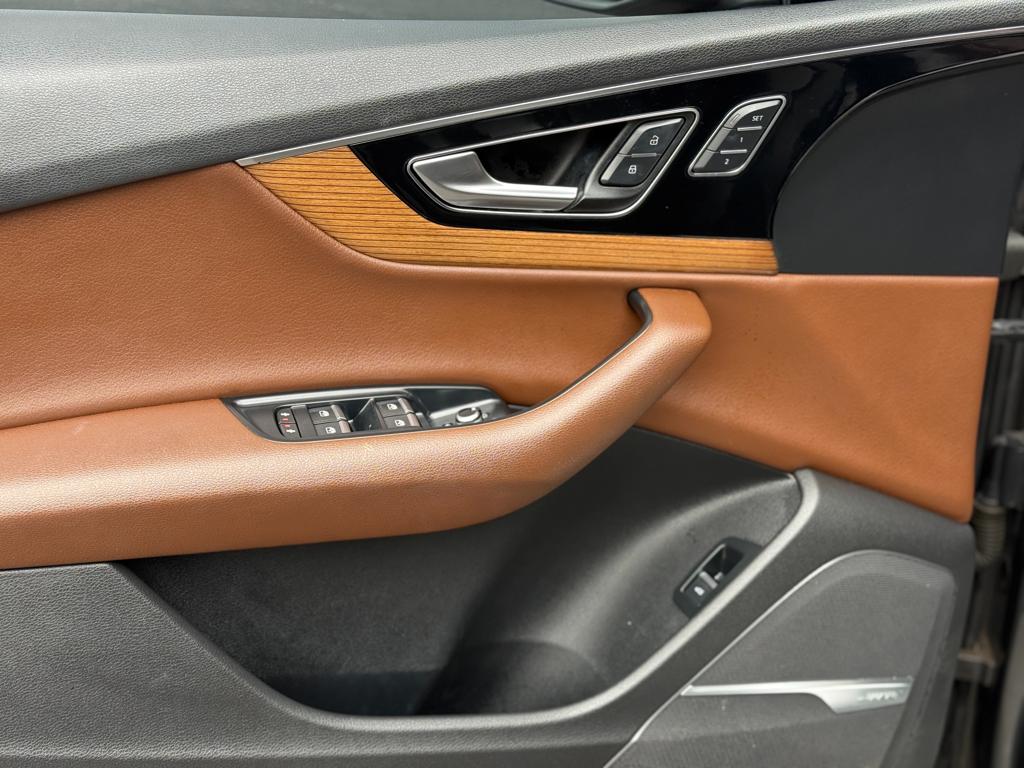 2017 Audi Q7 — photo 19